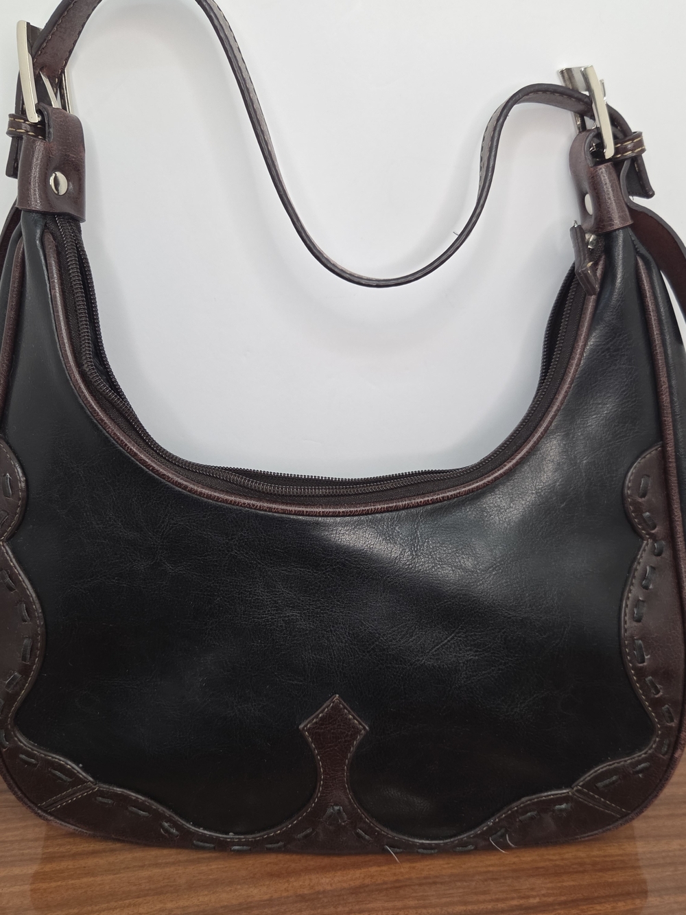 Vintage-Style Hobo Shoulder Bag Black/Brown Western Hand-tooled Detail